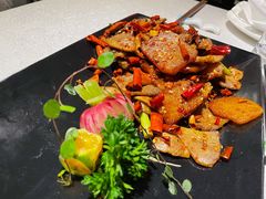丽江牦牛肉开花洋芋-彩云天云南餐厅