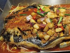 -鸣记脆皮烤鱼·海鲜烤鱼(亿合城店)