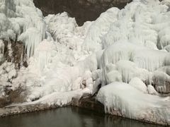 -大平台龙居瀑布旅游区