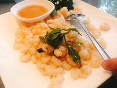 龙井虾仁-山外山菜馆(玉泉路店)