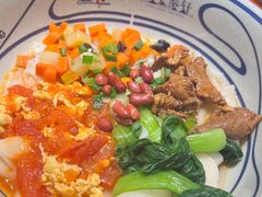 -陇上秦轩西安biangbiang面(朝龙汇店)