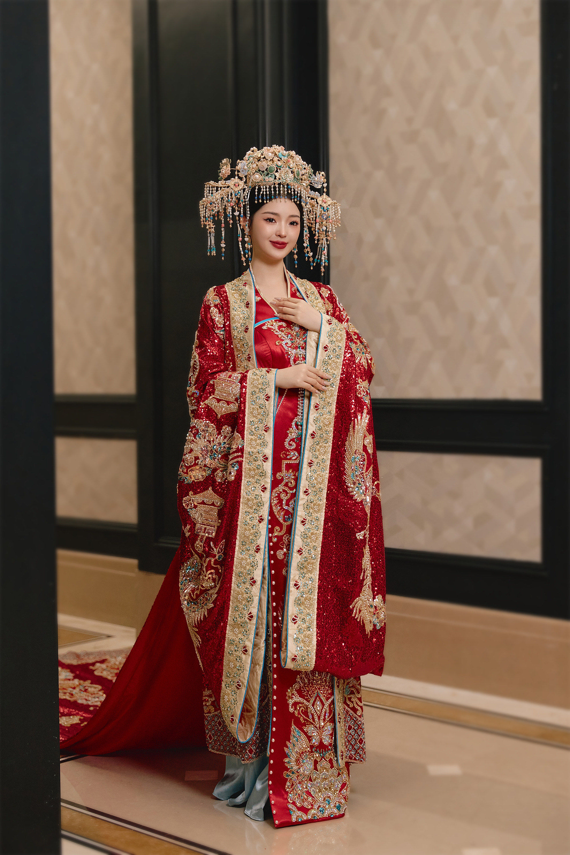 感
汉服更不同的展示了东方新娘的温婉「唯一·vone婚纱高级定制」