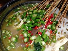 -嘉州叶婆婆钵钵鸡(建设路店)