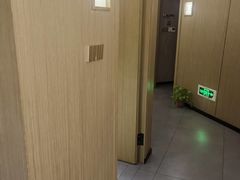 -耳湾躺式采耳SPA馆(保利五月花店)