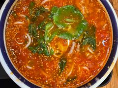 -云阿蛮云南生烫牛肉米线(奉贤路店)