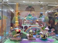 -泡泡玛特POPMART(黄岛新城吾悦店)
