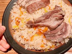 招牌羊排抓饭-阿里家Miss Ali·烤肉酒馆by MIG