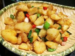 -万重锦·人文川菜馆(骡马市店)