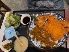 咖喱猪排饭定食-石屋料理(南京西路店)