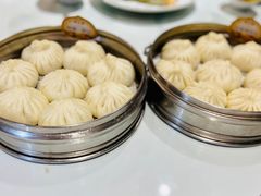 传统三鲜包子-狗不理(贵宾楼店)