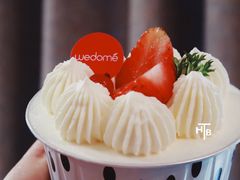 草莓巧克力奶油杯-味多美蛋糕(东直门店)