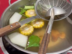 -潮汕·草根牛肉档(上海荟聚城市集市店)