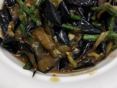 -红栌温泉山庄生态美食餐厅