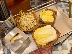 -朱光玉火锅馆(龙阳广场店)