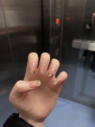 -米小兔美甲美睫