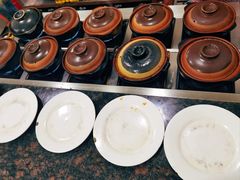 -容里煲仔饭(利丰北路店)