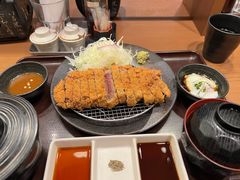 -牛カツ京都勝牛(河原町蛸薬師店)