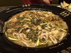 -渔语鱼新川菜Bistro(万象天地店)