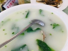 -鹏城人家海鲜酒家·23年老字号(较场尾店)