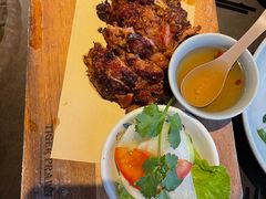 -大头虾越式风味餐厅(光明广场店)