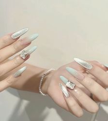 -斯馨·健康美甲美睫