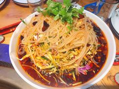 -山河屯铁锅炖(哈西站店)