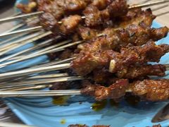 -街角等你.大连海鲜烧烤.经典铁板海鲜串(西安路店)