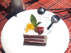 经典红丝绒蛋糕-Primo·丽莫意大利窑烤披萨