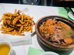 -鑫小城故事·藕汤·家常菜(台北一路总店)