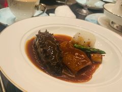 -海派悦庭·海胆烧麦·新融合菜(凯德广场店)