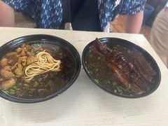 -小龙大肉面馆