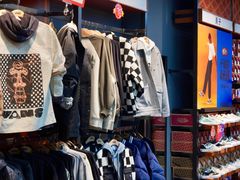 -首创奥特莱斯(西安店)