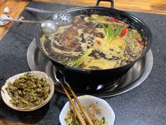 蘸料油碟-石灰市毛记烧鸡公(解放碑店)