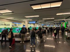 -维也纳国际机场