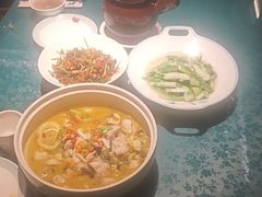 -呷湘厨·鱼汤捞饭·剁椒鱼头·辣椒炒肉(国家会展中心店)