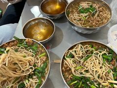 -正宗杨记普洱酸醋米线(总店)