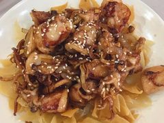 -鹏城人家海鲜酒家·23年老字号(较场尾店)