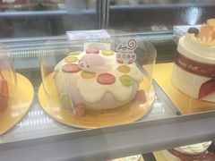 -花花卷卷·鲜食蛋糕(静安久光百货店)