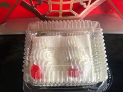 -红宝石·鲜奶小方·海派西点房(金杨店)