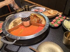 -晓宇重庆火锅(西安荟聚店)
