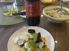 -今鲜源酒店·海鲜锅贴青岛菜(新湛路店)