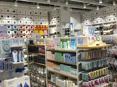 -名创优品(光耀东方购物中心店)