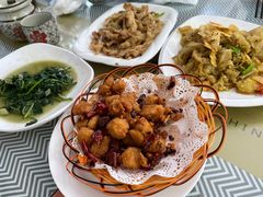 -天天向上素食餐厅(五台山店)