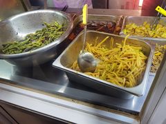 -咱家王新国把子肉(县东巷店)