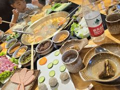 -顶顶汤火牛排火锅·经典铜锅涮肉