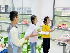 -蓝话筒·少儿成人演讲口才·主持朗诵·戏剧表演(大华第一坊店)