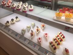 -好利来(八里庄店)