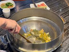 -老船舫·现做活鲜鱼馆(东郊记忆店)
