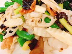 荷塘素食-德胜轩正宗顺德菜(宝安沙井会展中心店)