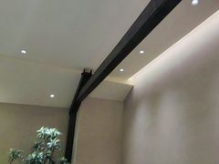 -阿瓦山寨·湘菜现炒·剁椒鱼头王(咸阳总店)